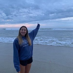 Meet your Posher, Reese